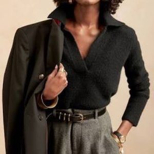 BANANA REPUBLIC black collared, v-neck sweater, Size: Medium